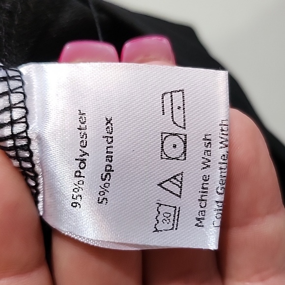 Black Medium tunic - Picture 8 of 8